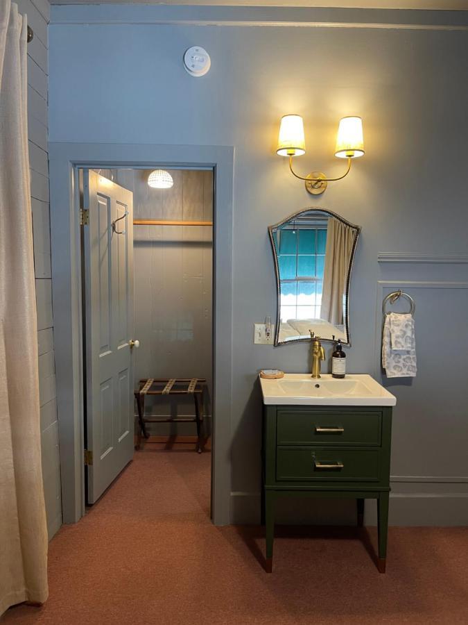 Carriage House Bed & Breakfast วิโนนา ภายนอก รูปภาพ